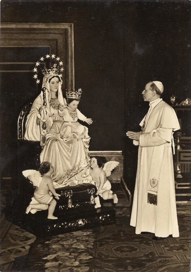 Papa Pio XII e la Vergine Maria